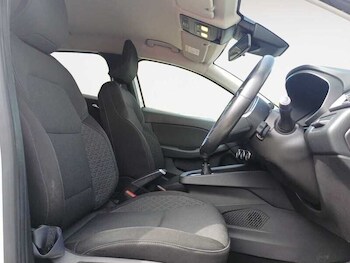 Used Renault Clio 2020 for sale - 78485850: Photo