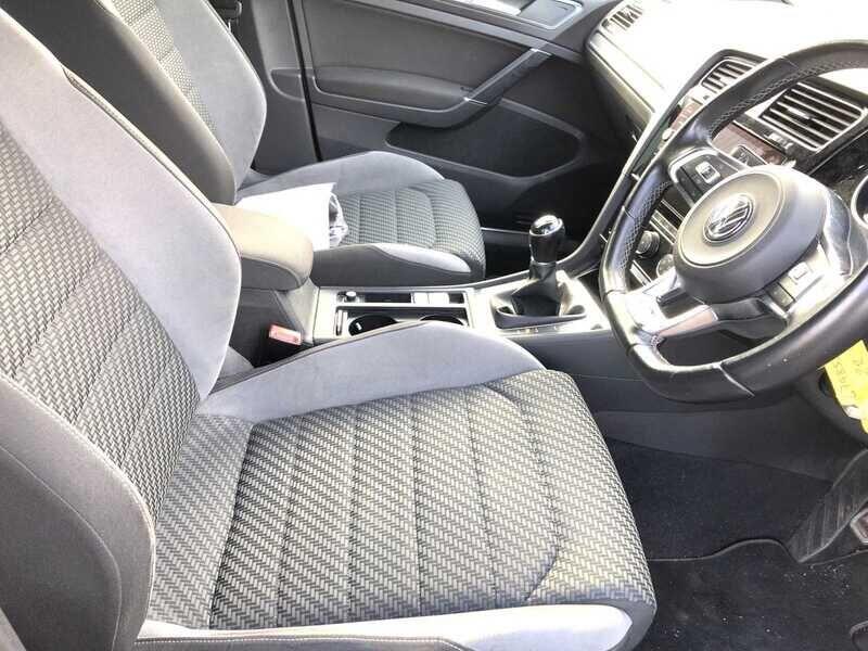 Used Volkswagen Golf 2019 for sale - 76175120: Photo 4