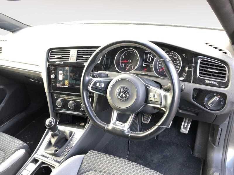 Used Volkswagen Golf 2019 for sale - 76175120: Photo 5
