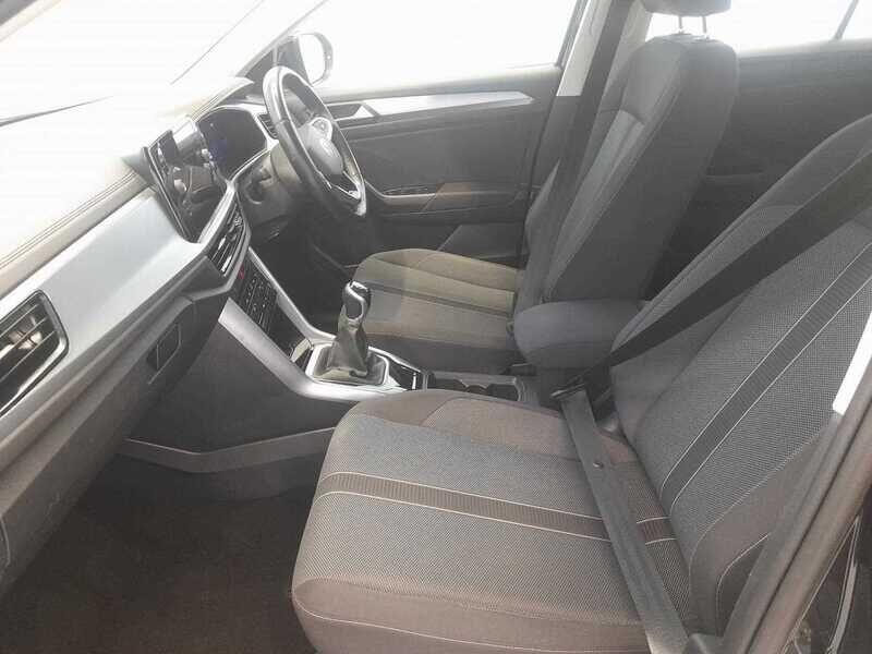 Used Volkswagen T-Roc 2022 for sale - 76136413: Photo 14