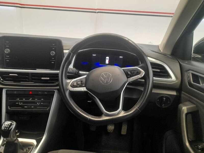 Used Volkswagen T-Roc 2022 for sale - 76136413: Photo 9