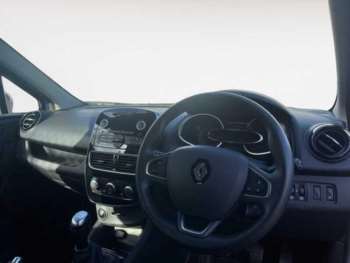 Used Renault Clio 2018 for sale - 73994437: Photo