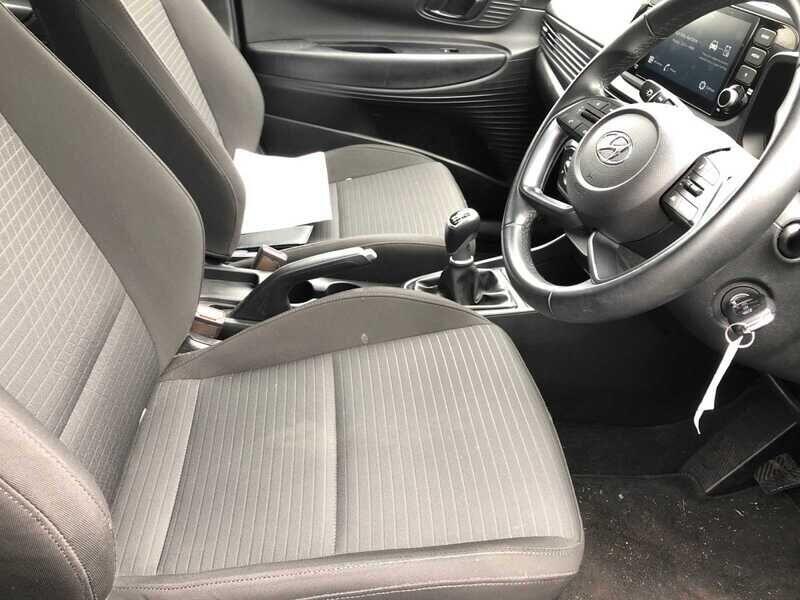 Used Hyundai i20 2023 for sale - 76399045: Photo 4