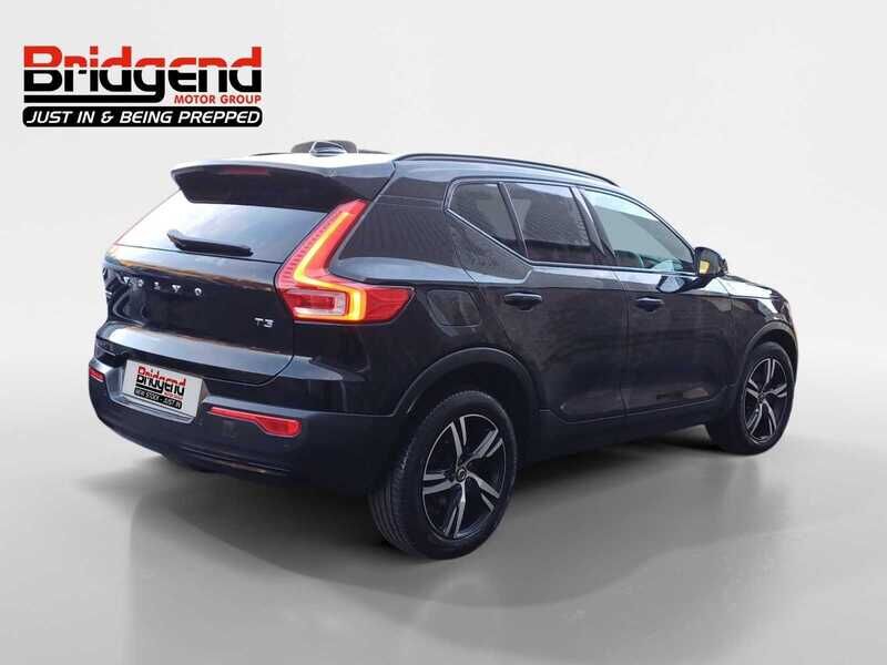Used Volvo XC40 2020 for sale - 77814537: Photo 3