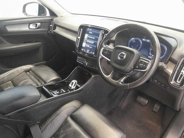 Used Volvo XC40 2022 for sale - 76136226: Photo 10