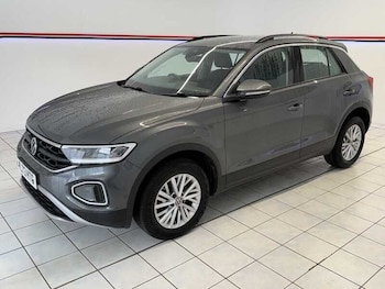 Used Volkswagen T-Roc 2024 for sale - 79310080: Photo