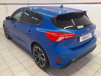 Used Ford Focus 2020 for sale - 77889317: Photo