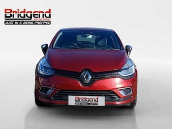 Used Renault Clio 2019 for sale - 76326953: Photo 2