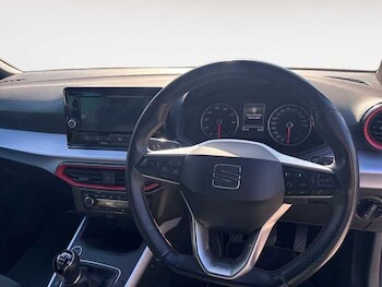 Used SEAT Arona undefined for sale - 78410523: Photo