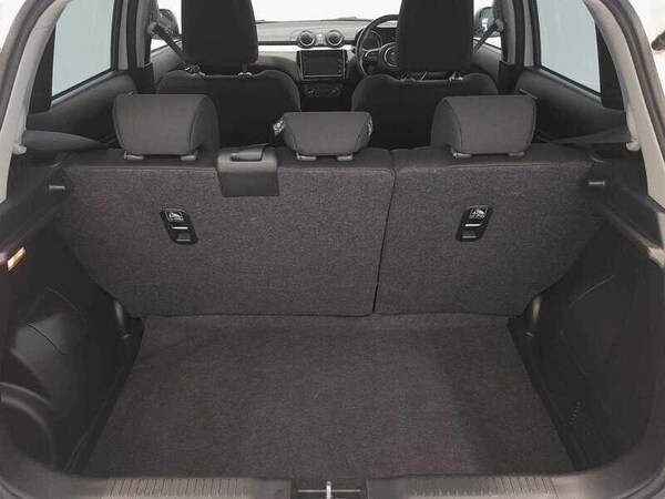 Used Suzuki Swift 2024 for sale - 76137316: Photo 7