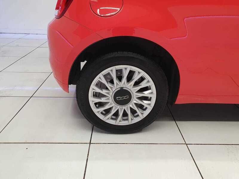 Used Fiat 500 2021 for sale - 77036348: Photo 8