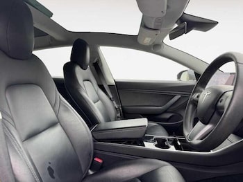 Used Tesla Model 3 2019 for sale - 76138546: Photo 4