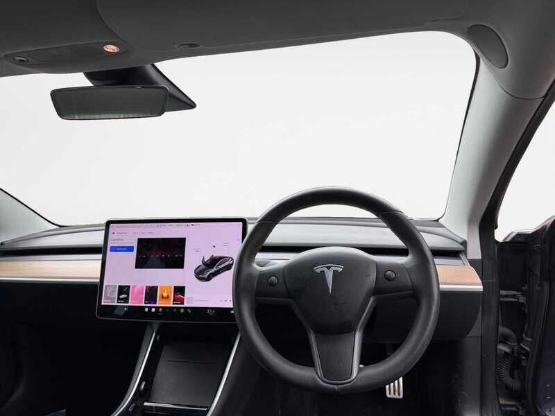 Used Tesla Model 3 2019 for sale - 76138546: Photo 5