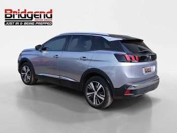 Used Peugeot 3008 2023 for sale - 79195701: Photo