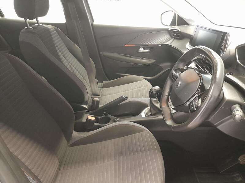 Used Peugeot 208 2022 for sale - 77036400: Photo 11