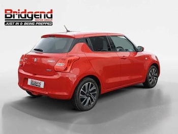 Used Suzuki Swift 2021 for sale - 77618295: Photo