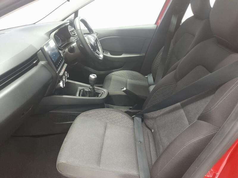 Used Renault Clio 2023 for sale - 77813961: Photo 15