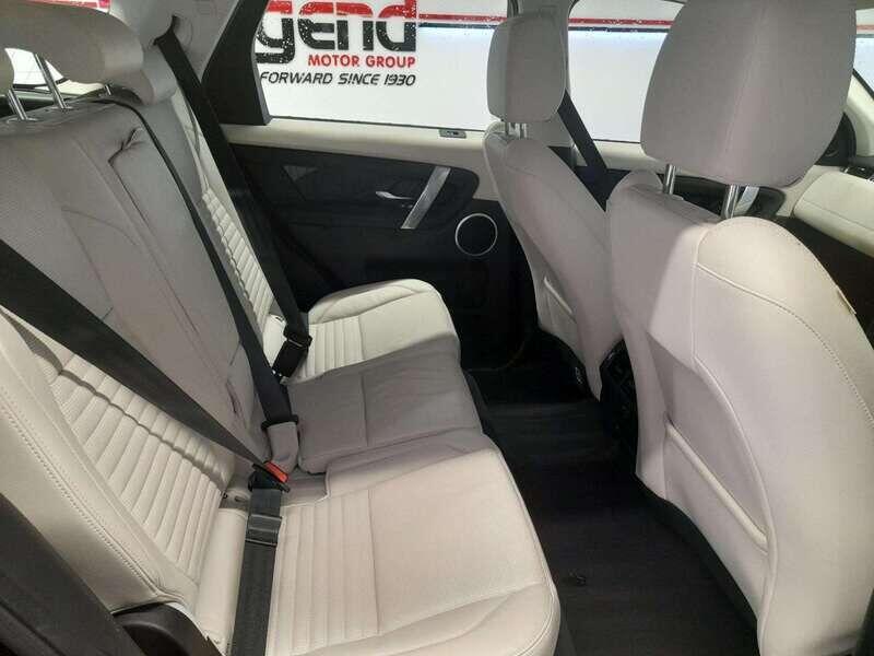 Used Land Rover Discovery Sport 2021 for sale - 76174917: Photo 11