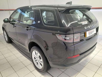 Used Land Rover Discovery Sport 2021 for sale - 76174917: Photo