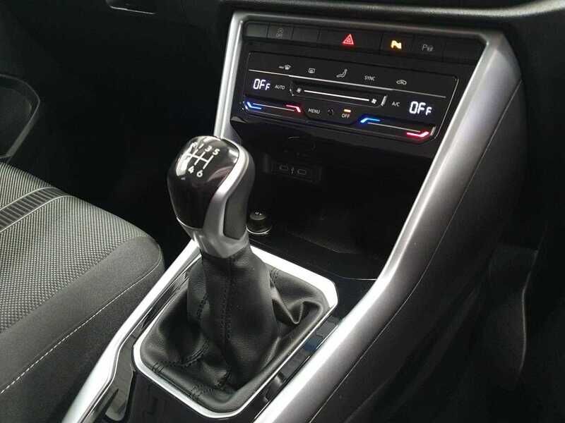 Used Volkswagen T-Roc 2024 for sale - 77036364: Photo 17