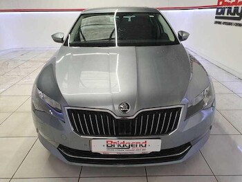 Used Skoda Superb 2019 for sale - 76138572: Photo