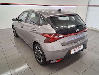 Used Hyundai i20 2022 for sale - 78767082: Photo