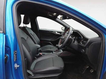 Used Ford Focus 2020 for sale - 77432813: Photo