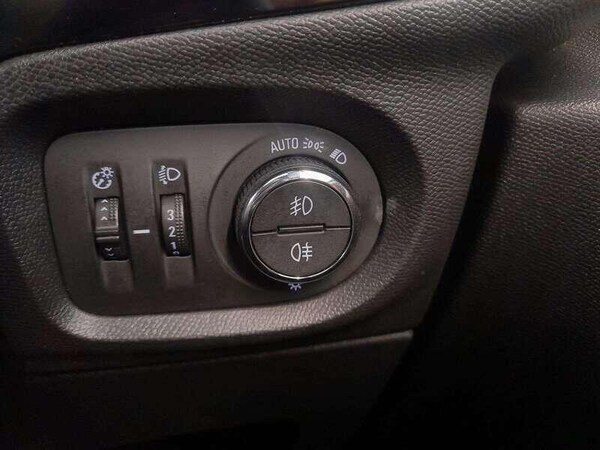 Used Vauxhall Corsa 2023 for sale - 76136956: Photo 20