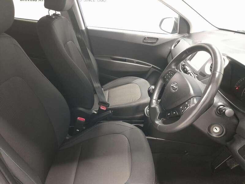 Used Hyundai i10 2020 for sale - 76398335: Photo 11