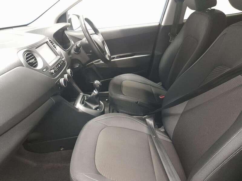 Used Hyundai i10 2020 for sale - 76398335: Photo 15