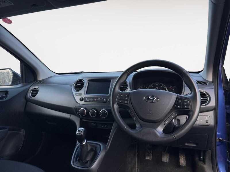 Used Hyundai i10 2020 for sale - 76398335: Photo 5