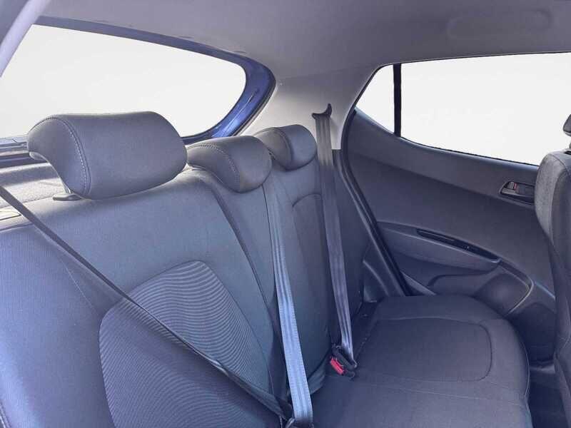 Used Hyundai i10 2020 for sale - 76398335: Photo 6