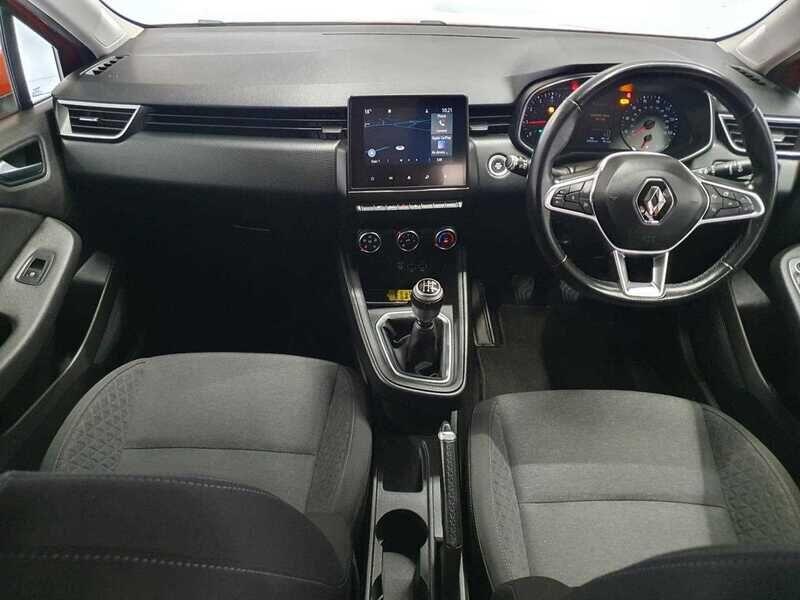 Used Renault Clio 2020 for sale - 76472903: Photo 11