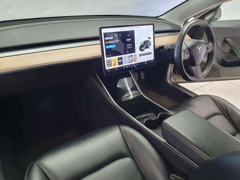 Used Tesla Model 3 2020 for sale - 77490852: Photo 21