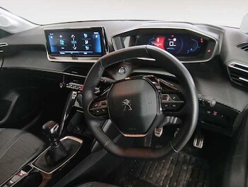 Used Peugeot 208 2023 for sale - 77298512: Photo