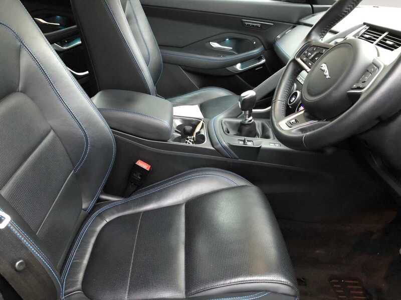 Used Jaguar E-Pace 2020 for sale - 77036412: Photo 4