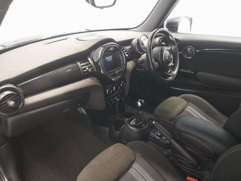 Used MINI Cooper 2019 for sale - 77036306: Photo 13