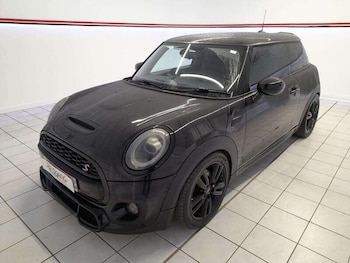 Used MINI Cooper 2019 for sale - 77036306: Photo