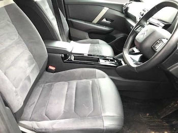 Used Citroen C4 2023 for sale - 77036391: Photo