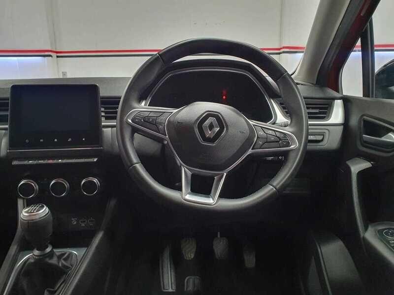 Used Renault Captur 2020 for sale - 76138518: Photo 10