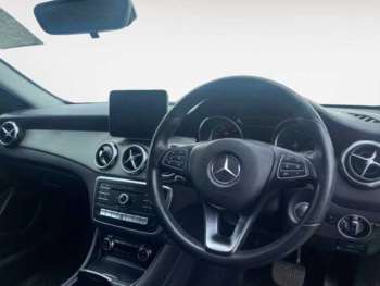 Used Mercedes-Benz GLA 2018 for sale - 74899034: Photo