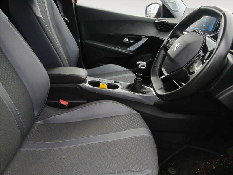 Used Peugeot 2008 2020 for sale - 77392704: Photo 4