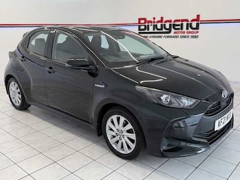 Used Toyota Yaris 2021 for sale - 79309652: Photo