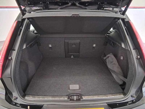 Used Volvo XC40 2020 for sale - 76135847: Photo 8