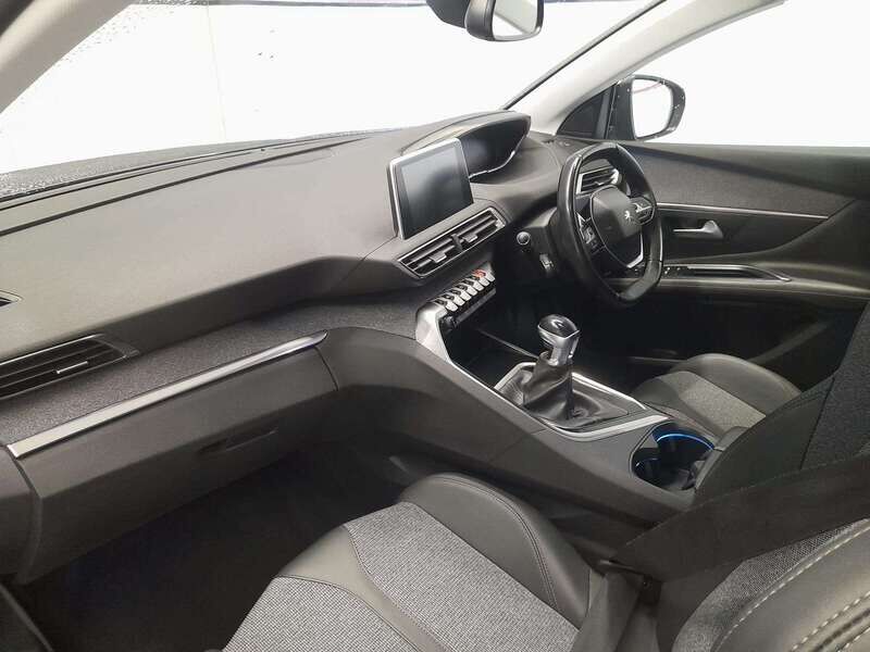 Used Peugeot 3008 2020 for sale - 77036235: Photo 14