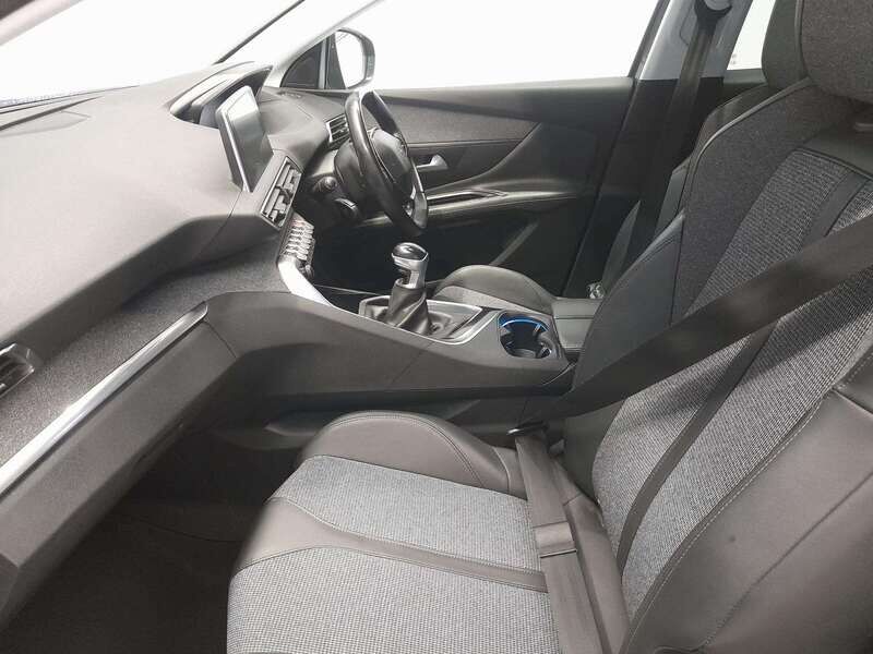 Used Peugeot 3008 2020 for sale - 77036235: Photo 15