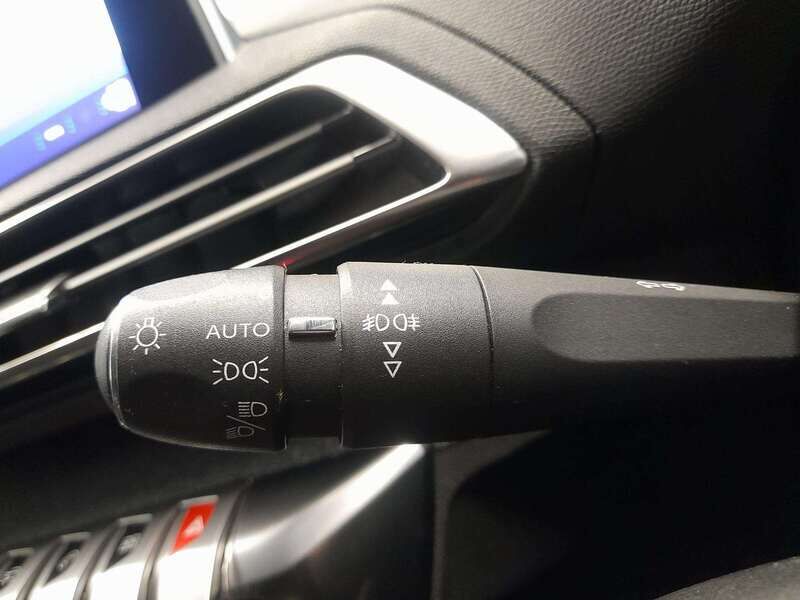 Used Peugeot 3008 2020 for sale - 77036235: Photo 21