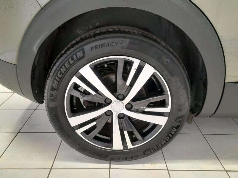 Used Peugeot 3008 2020 for sale - 77036235: Photo 8