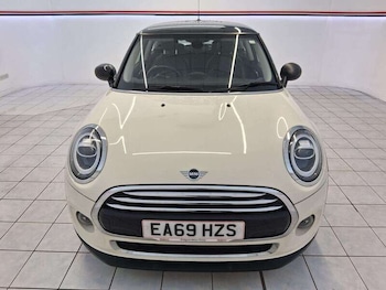 Used MINI Hatch 2019 for sale - 79309588: Photo