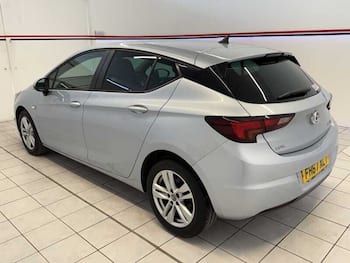 Used Vauxhall Astra 2018 for sale - 79640003: Photo